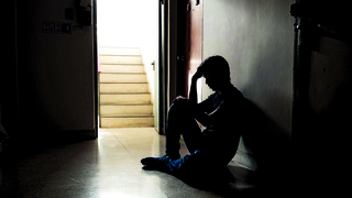  את אביו בגלל סיגריות