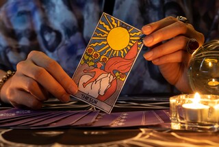 ביקור אצל קוראת בקלפי טארוט