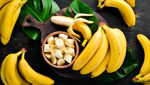 הקור של ינואר הזיק לבננות