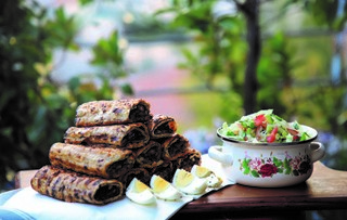 מצות ממולאות מטוגנות