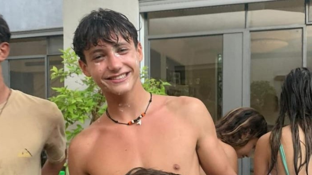 בנט ג'וניור חוגג 16