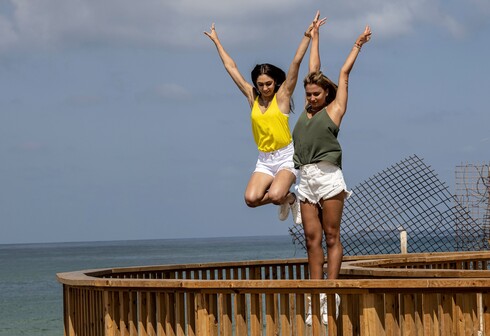 קארין וקסמן ויאנה קרמרנקו, הכוכבות האשדודיות של נבחרת ההתעמלות האמנותית של ישראל, צריכות להחליט אחרי ההשיג הענק בטוקיו אם לצאת לחיים האמיתיים או לחזור למשטר האימונים 