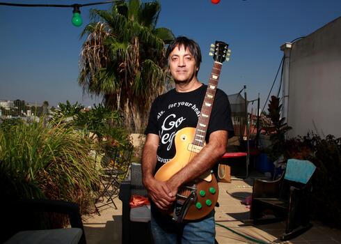 אביב שטיין, גיטריסט להקת Jericho, יופיע בפסטיבל יערות מנשה בפעם הראשונה למרגלות רמת השופט שבו נולד 