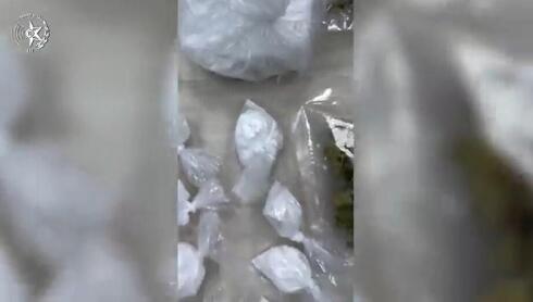 חלק מהסמים שהתגלו בדירה בבת ים